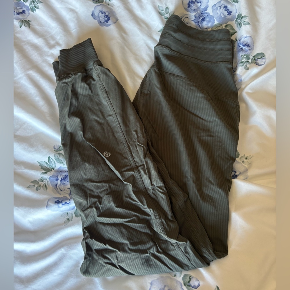 lululemon women’s dance studio jogger — size 2 in color army green